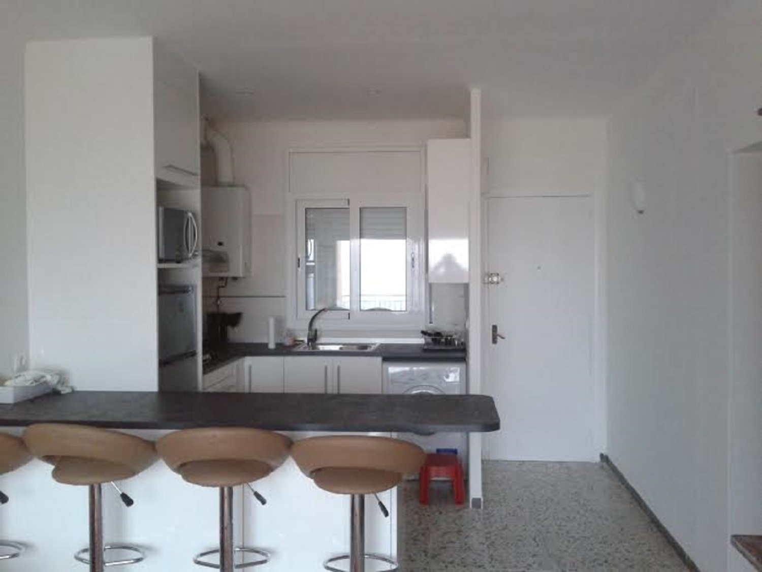 APARTAMENTO A 300M DE LA PLAYA Y VISTAS AL MAR