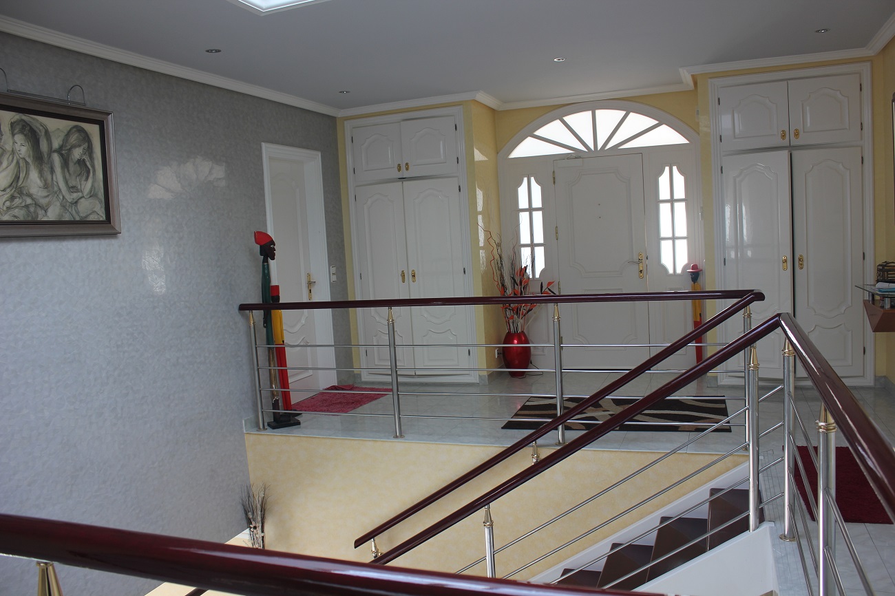 Espectacular villa con piscina